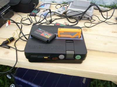 Игровая приставка

